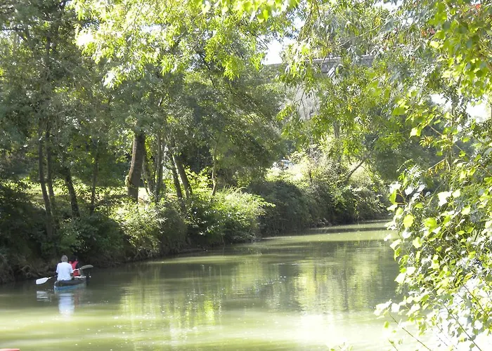 Holiday home Maison De De Recailleau